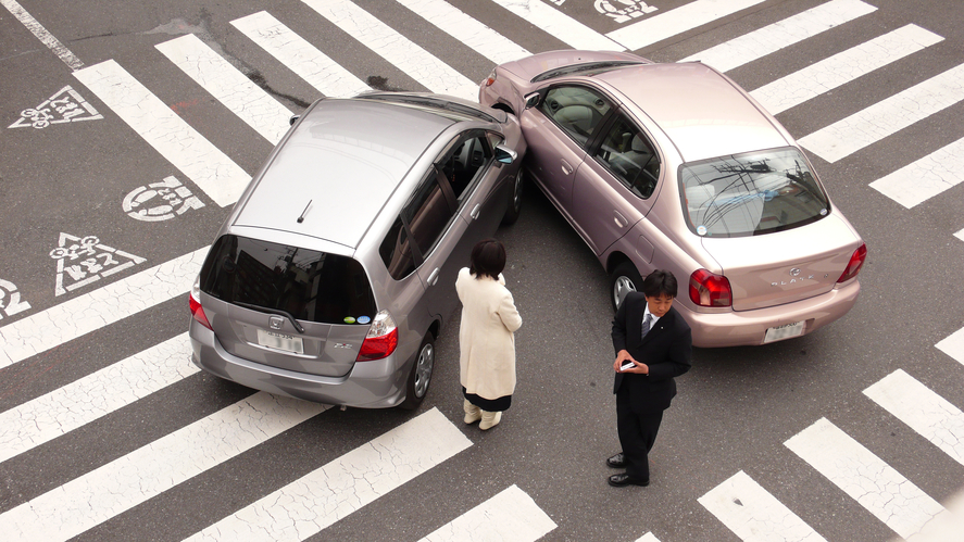 Car wreck in intersection Car Accident
